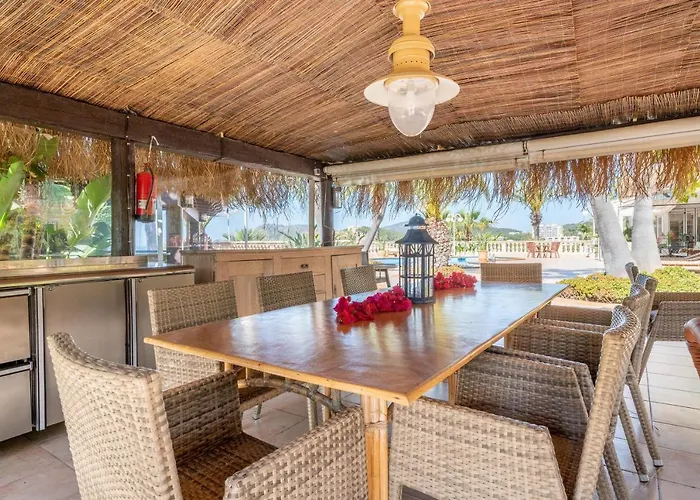 Quesada * Παγκουέρα